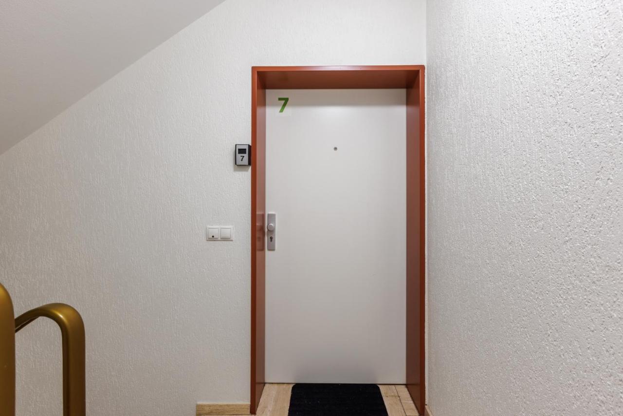 Glueck Auf Appartements Kammerstr. Duisburg Exterior photo